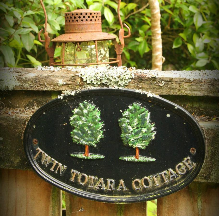 Twin Totara Cottage Аппер-Хатт Экстерьер фото